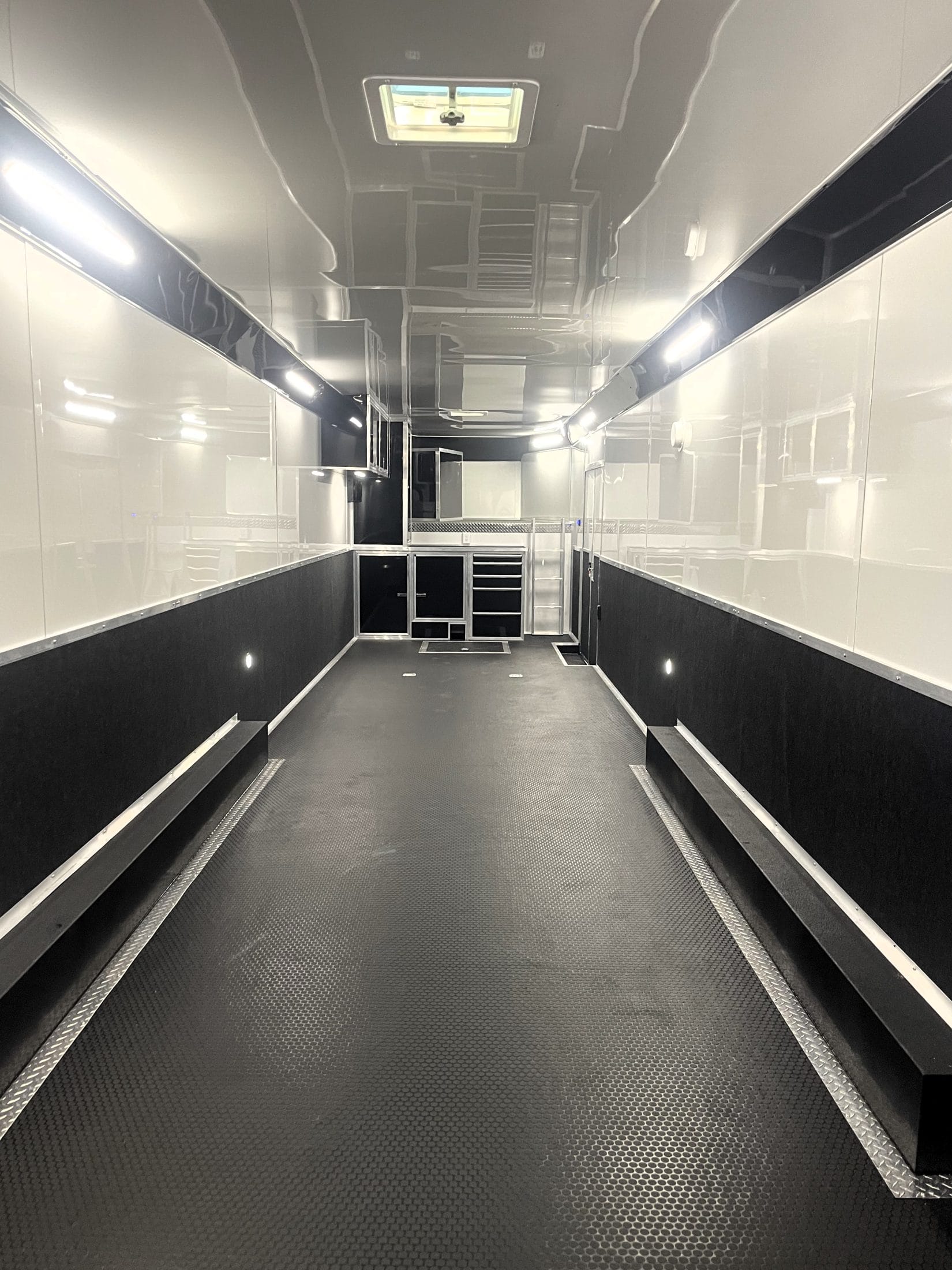 Enclosed Gooseneck Trailer 2026 48ft. Edge Car Hauler w/Finished Interior & Wide Ramp Door Opening 9626 - Image 3