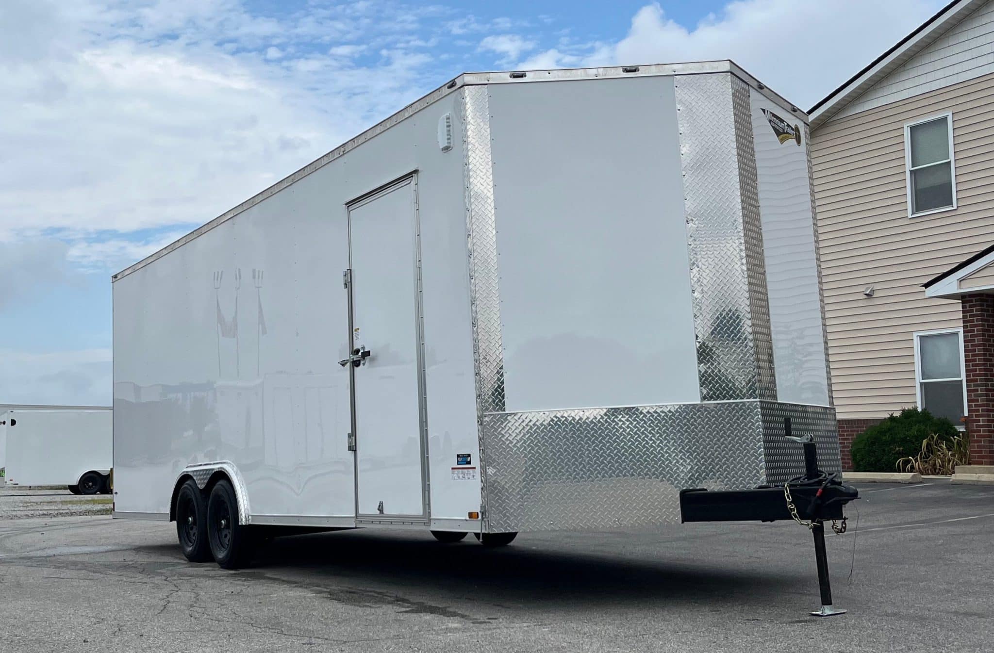 Enclosed Car Trailer 2026 24ft. New Econo-Max w/12in. Extra Height & .080 Poly-Core Ext. 1105 - Image 5