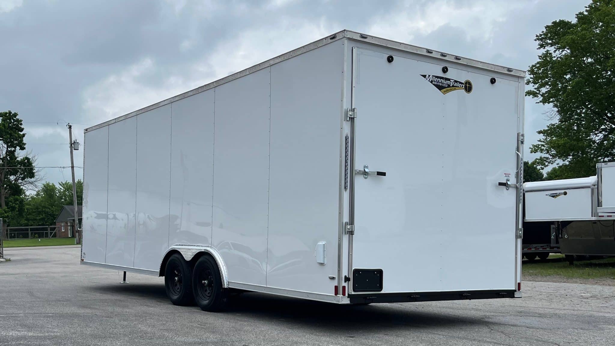 Enclosed Car Trailer 2026 24ft. New Econo-Max w/12in. Extra Height & .080 Poly-Core Ext. 1105 - Image 6