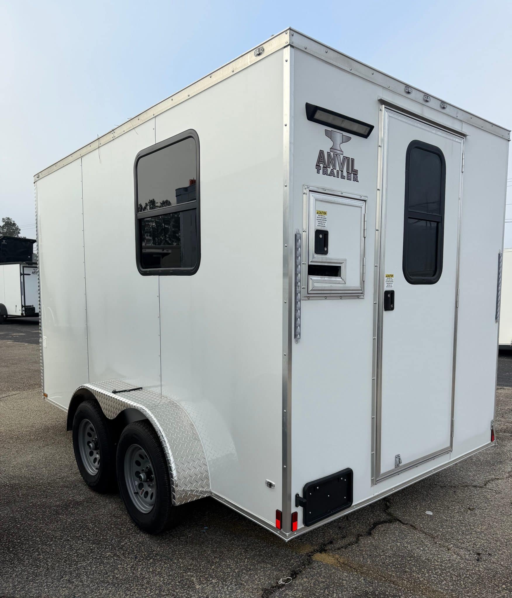 NEW Enclosed 2026 7ft. X 12ft. Fiber Optic Splicing Trailer w/13,500 BTU A/C 0100 - Image 8