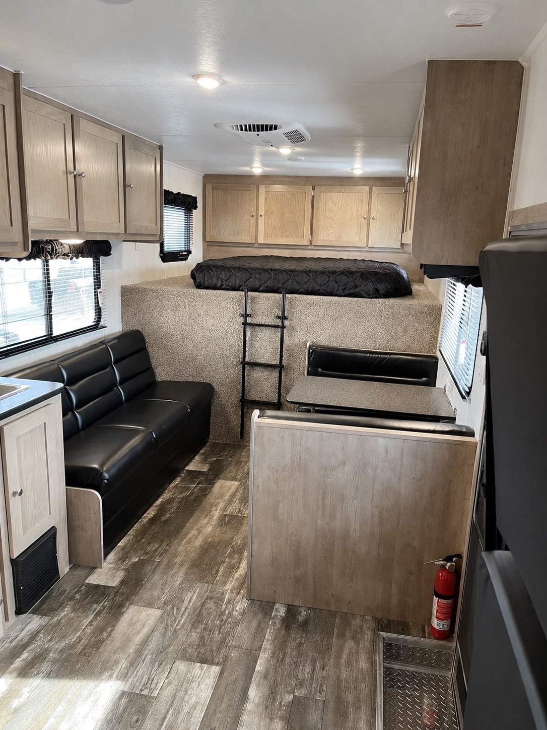 Enclosed Car Trailer with Living Quarters 2026 53ft. Platinum Gooseneck w/24ft. LQ, Sleeps 6! 0170 - Image 7