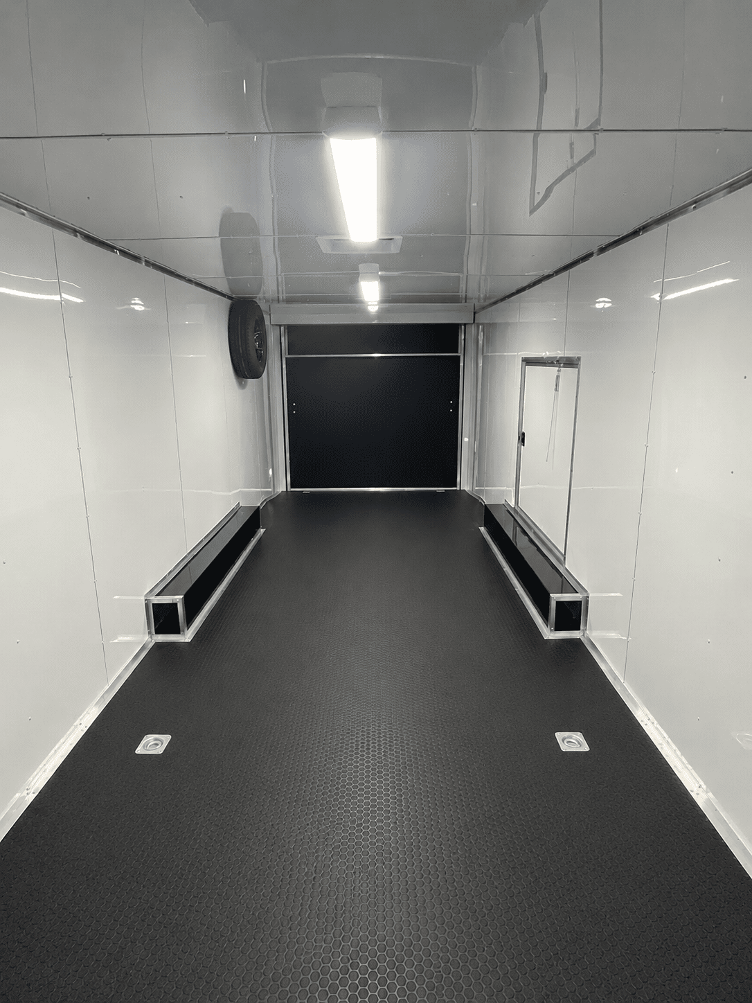 Enclosed Car Trailer 2026 28ft. New Econo-Max w/Race Package & .080 Poly-Core Ext. 2815 - Image 4
