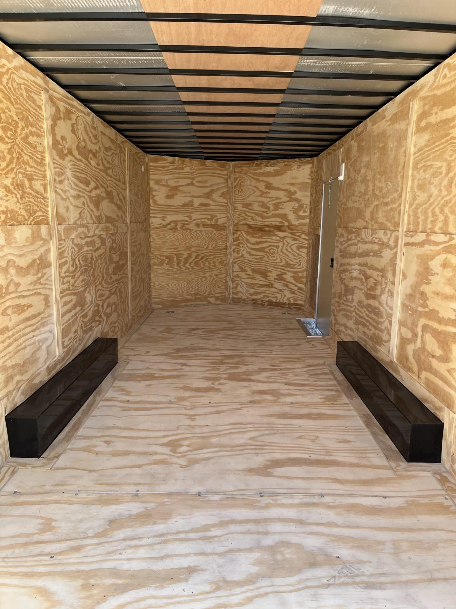 Enclosed Car Trailer 2026 20ft. New Econo-Max w/12in. Extra Height & .080 Poly-Core Ext. 1104 - Image 4